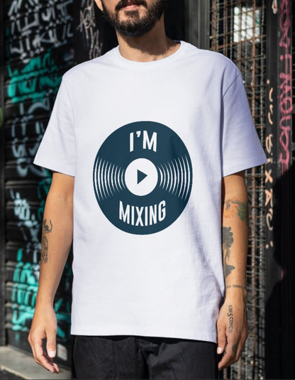 Tricouri personalizate muzica – designuri pentru iubitorii de muzica si artisti